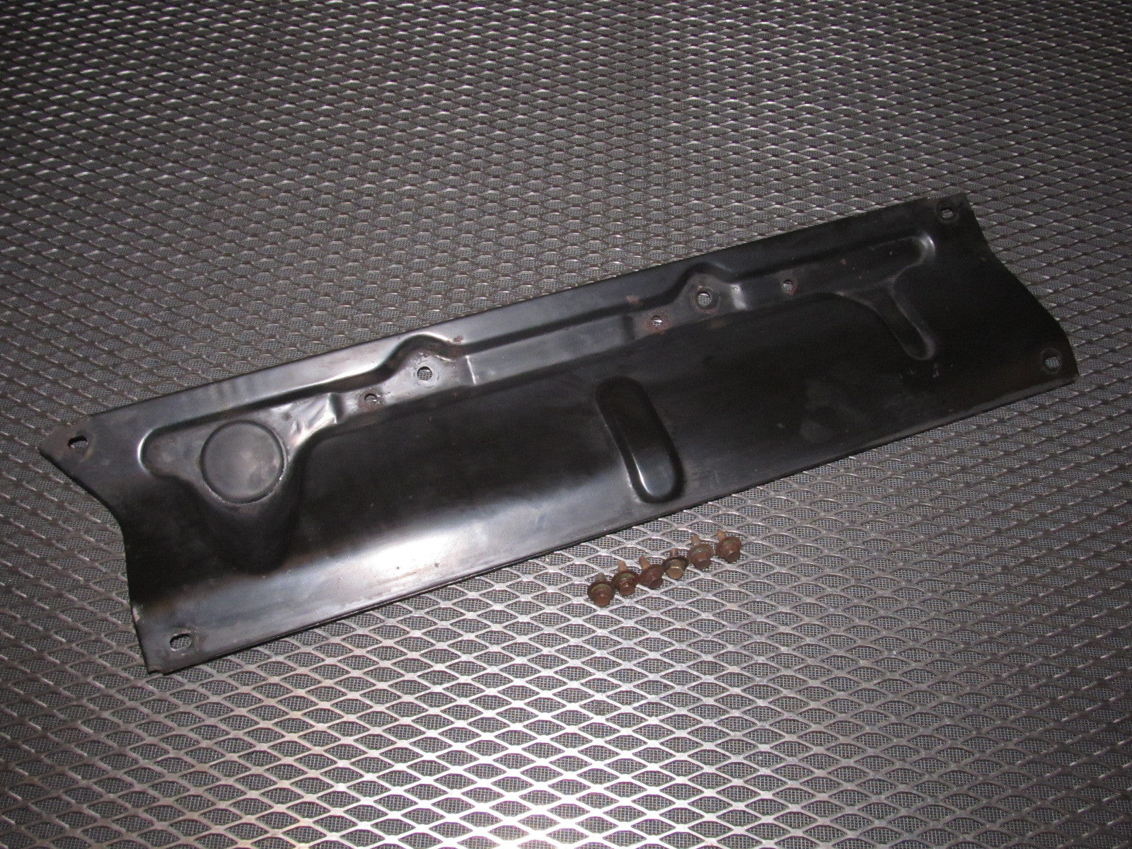 84 85 Mazda RX7 OEM Engine Bay Radiator Cover – Autopartone