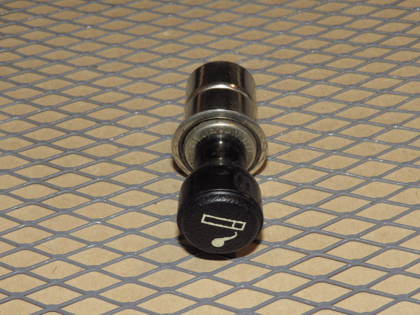 84 85 86 87 88 89 Nissan 300zx OEM Dash 12v 12 Volt Lighter
