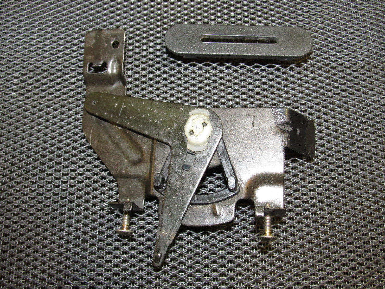 88 89 Honda CRX OEM Dash A/C Heater Vent Close & Open Switch - Left
