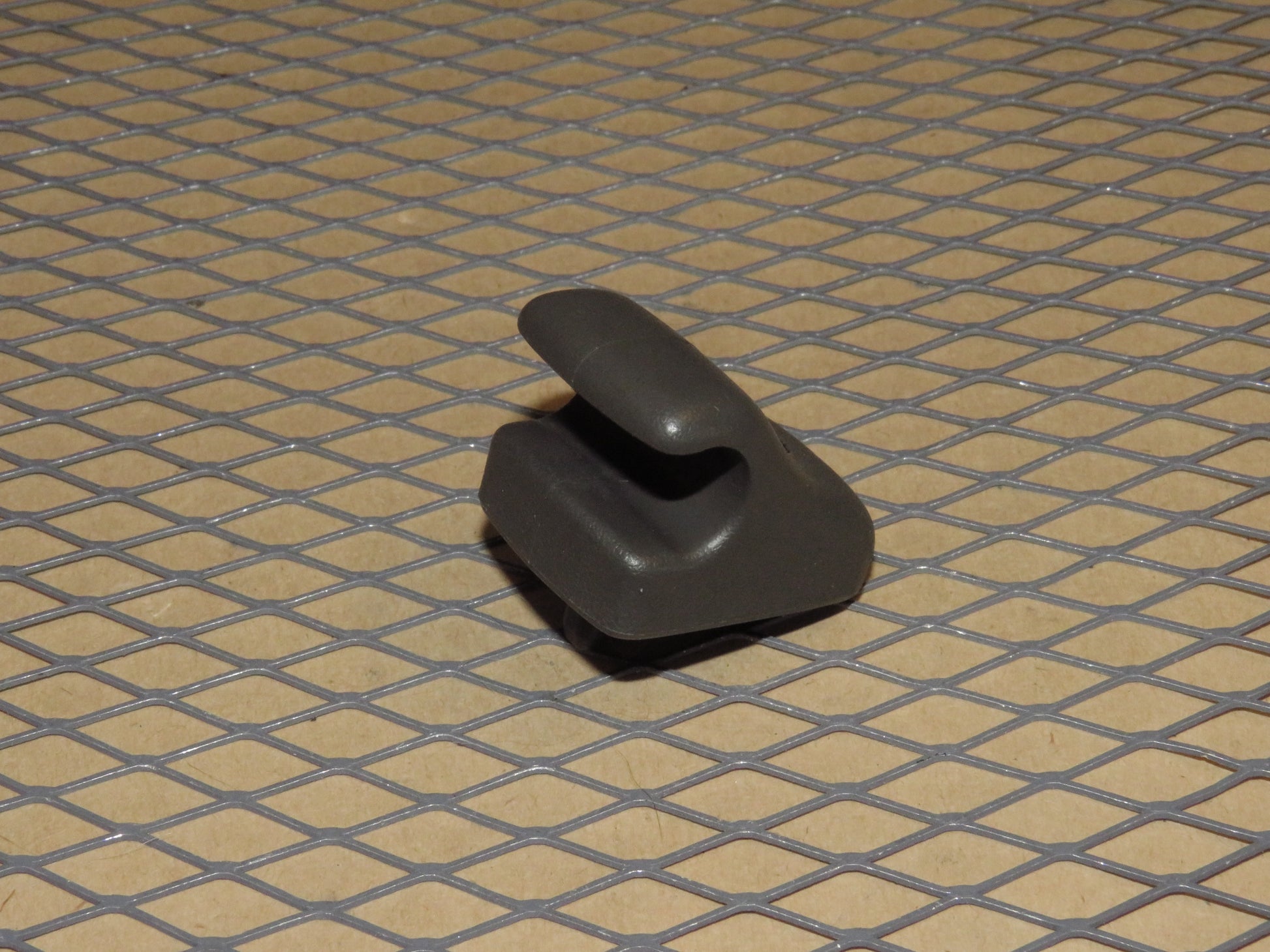 84 85 86 Nissan 300zx OEM Sun Visor Holder Clip