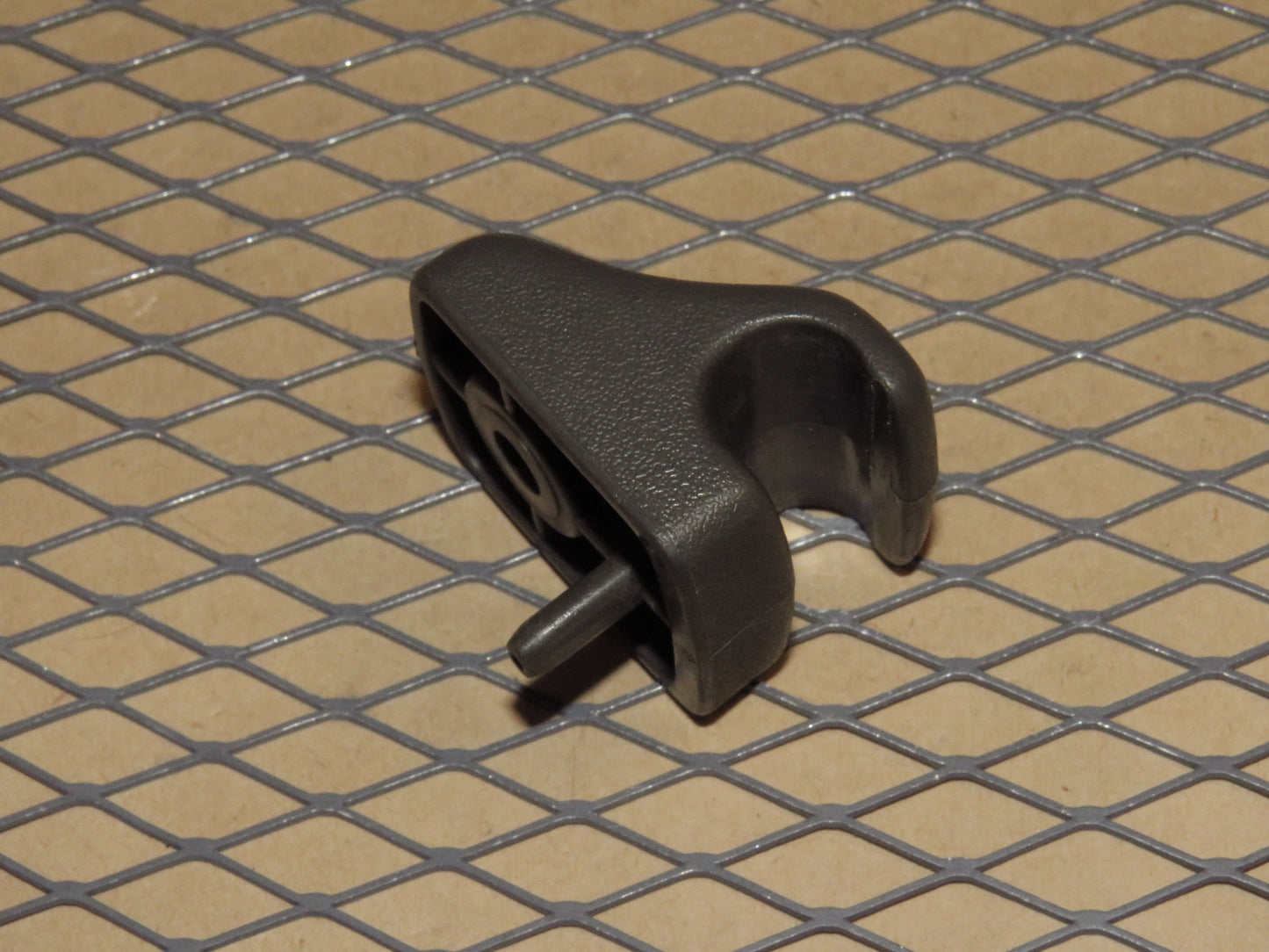 84 85 86 Nissan 300zx OEM Sun Visor Holder Clip