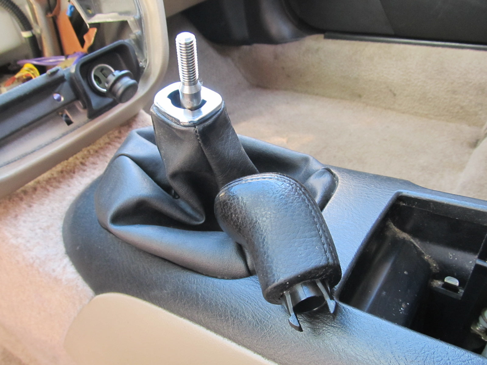 97 98 99 00 01 Honda Prelude OEM Shift Knob - M/T – Autopartone