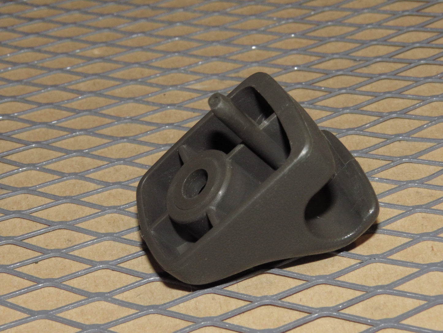 84 85 86 Nissan 300zx OEM Sun Visor Holder Clip