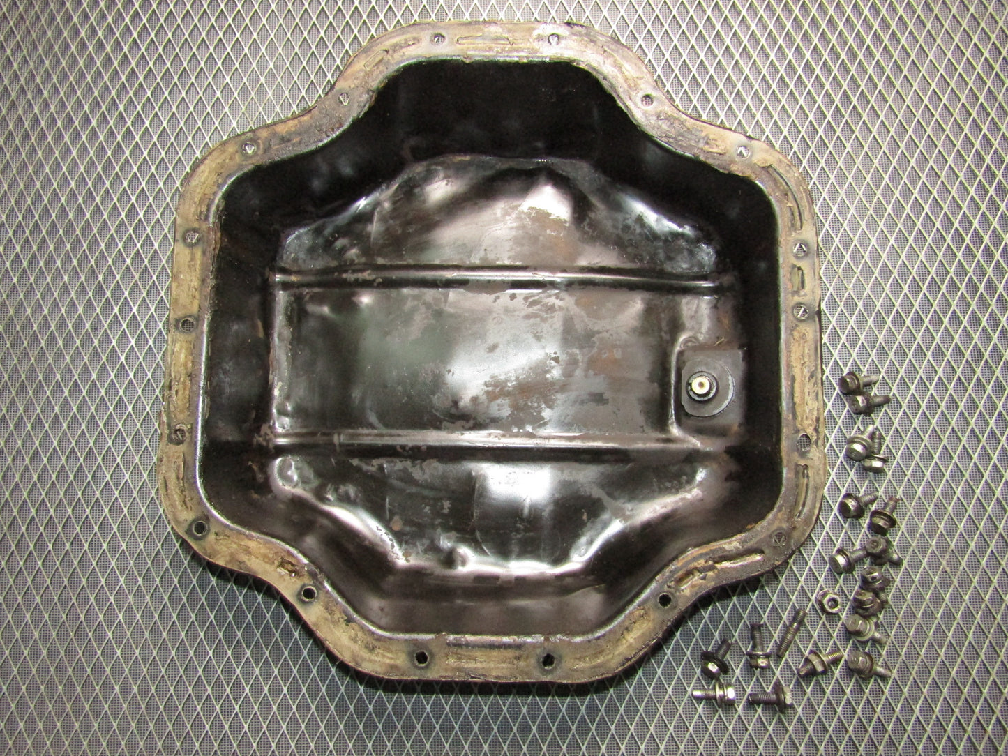 1991 Toyota Crown 2JZ-GE None VVti OEM Engine Oil Pan