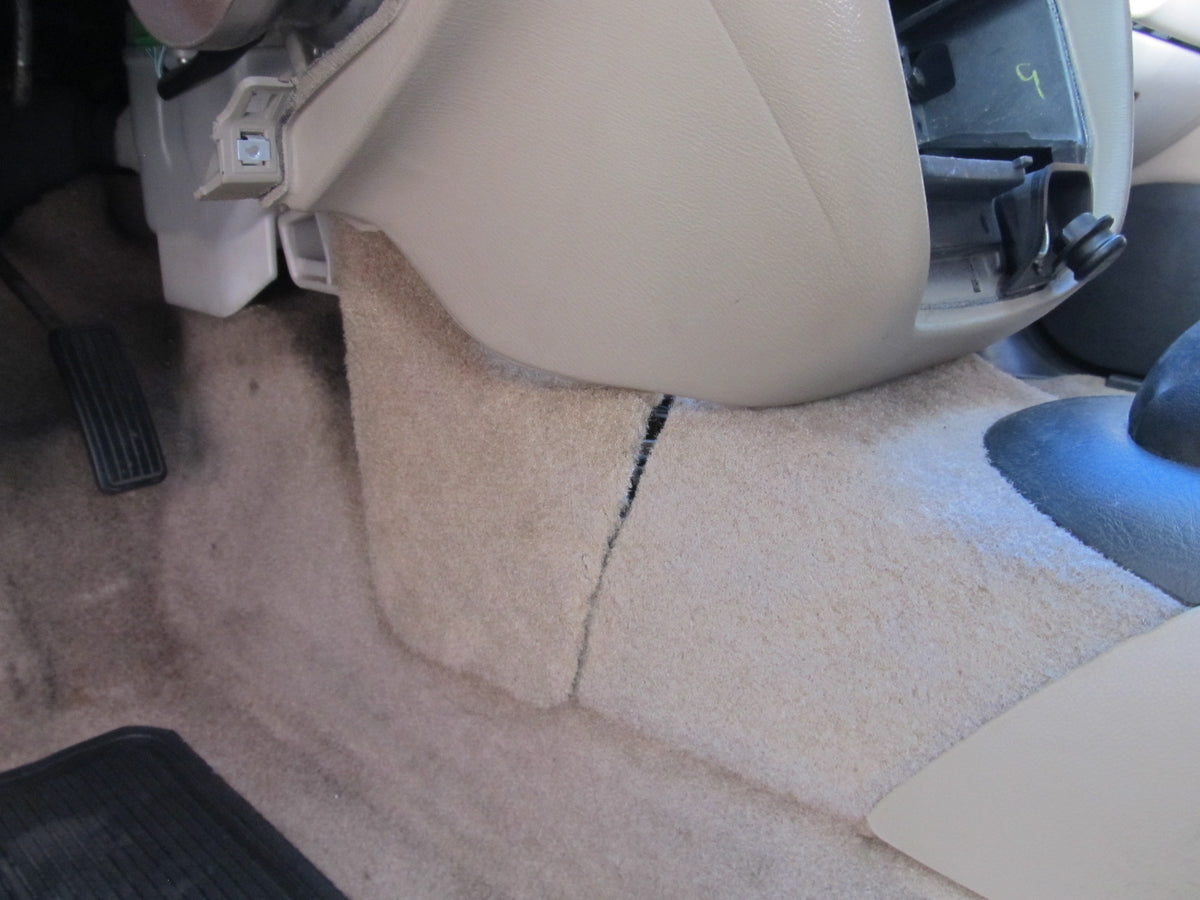 97 98 99 00 01 Honda Prelude OEM Center Console Side Carpet Panel Cover - Left