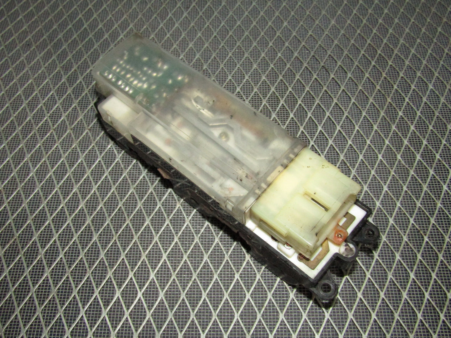 92 93 94 95 96 Toyota Camry Sedan OEM Front Window Switch - Left