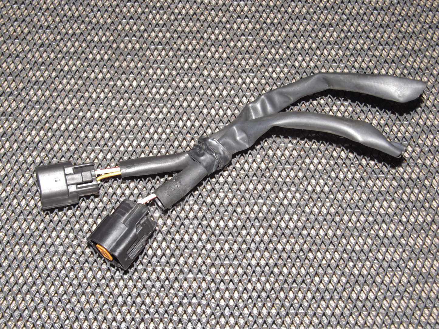 94 95 96 97 Mazda Miata OEM VSV Vacuum Valve Switch Solenoid Pigtail Harness