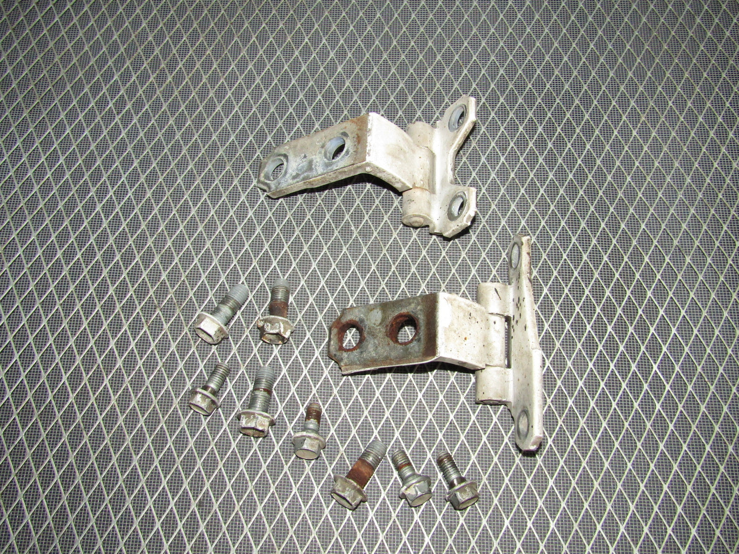 92-96 Toyota Camry Sedan OEM Front Door Hinges - Left Set