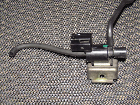94 95 96 97 Mazda Miata OEM VSV Vacuum Valve Switch Solenoid