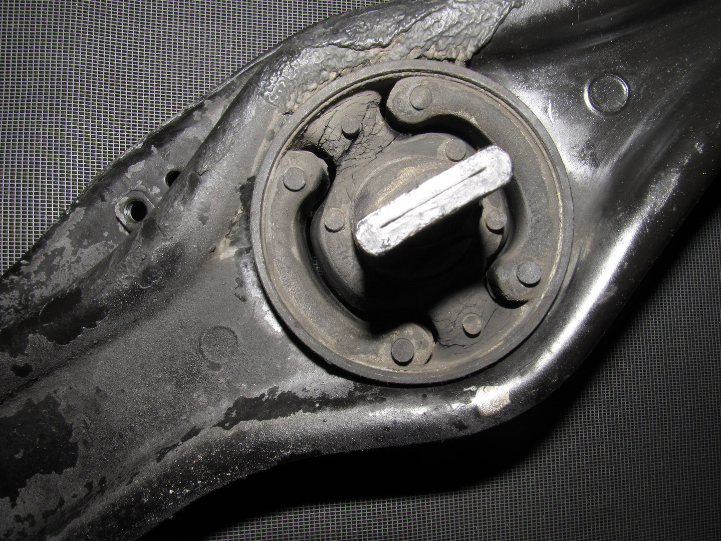 88 89 Honda CRX OEM Rear Spindle & Trailing Arm - Left