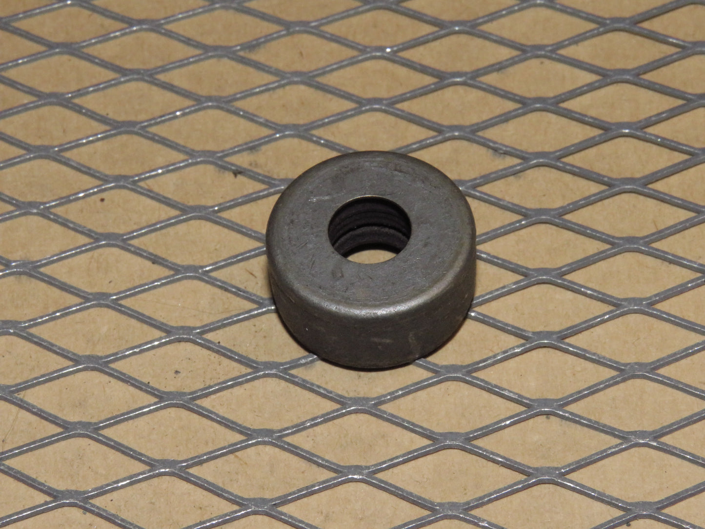 84 85 86 Nissan 300zx OEM Intake Manifold Lower Runner Mounting Washer