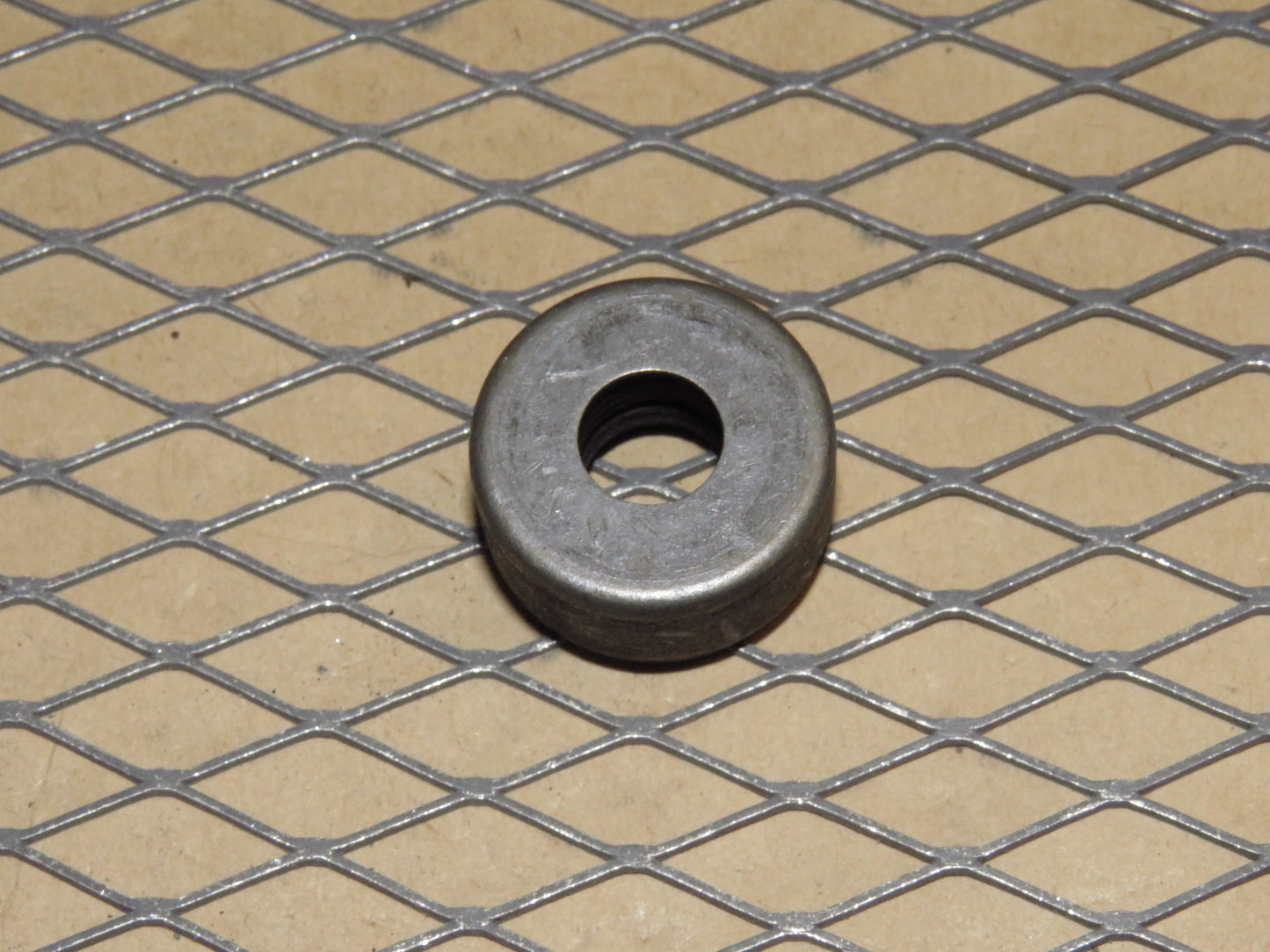 84 85 86 Nissan 300zx OEM Intake Manifold Lower Runner Mounting Washer