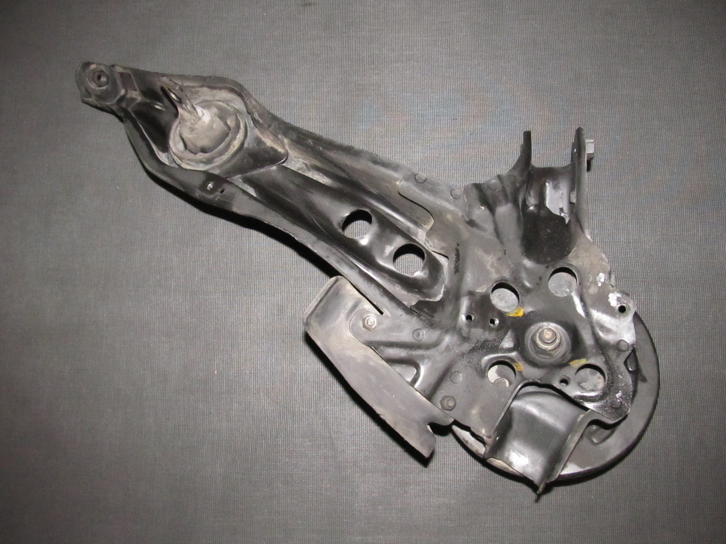 88 89 Honda CRX OEM Rear Spindle & Trailing Arm - Right