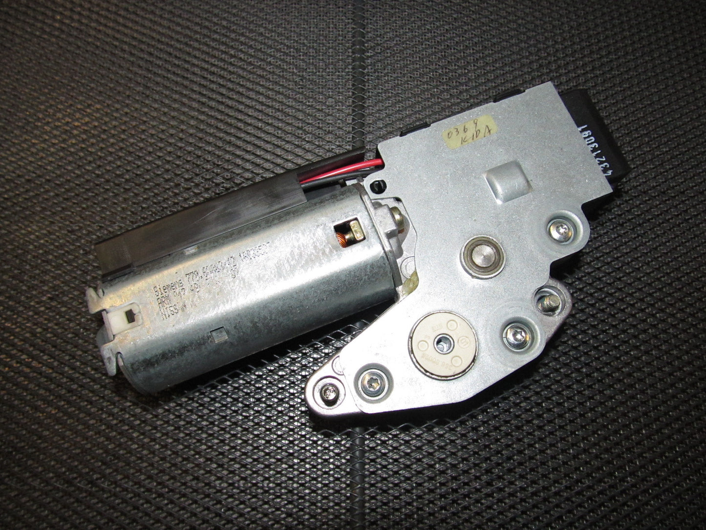 03 04 Infiniti G35 OEM Sedan Sunroof Moonroof Motor