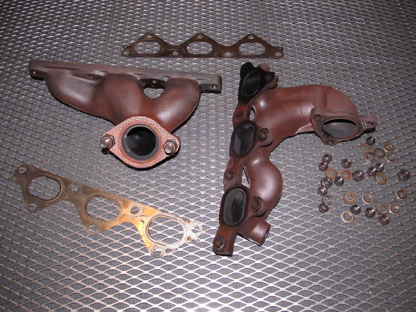 94 95 96 97 Mitsubishi 3000GT Exhaust Manifold Set