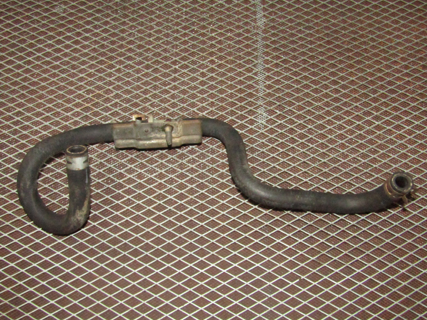 93 94 95 96 97 Honda Del Sol OEM Brake Booster Check Valve & Hose - D16Z6