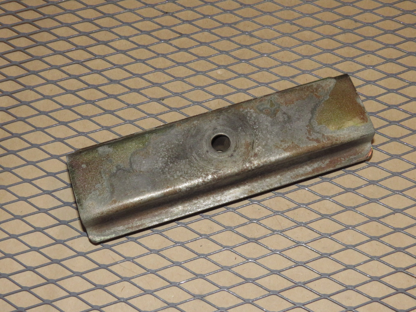 84 85 86 Nissan 300zx OEM Spare Tire Wheel Lock Down Tie