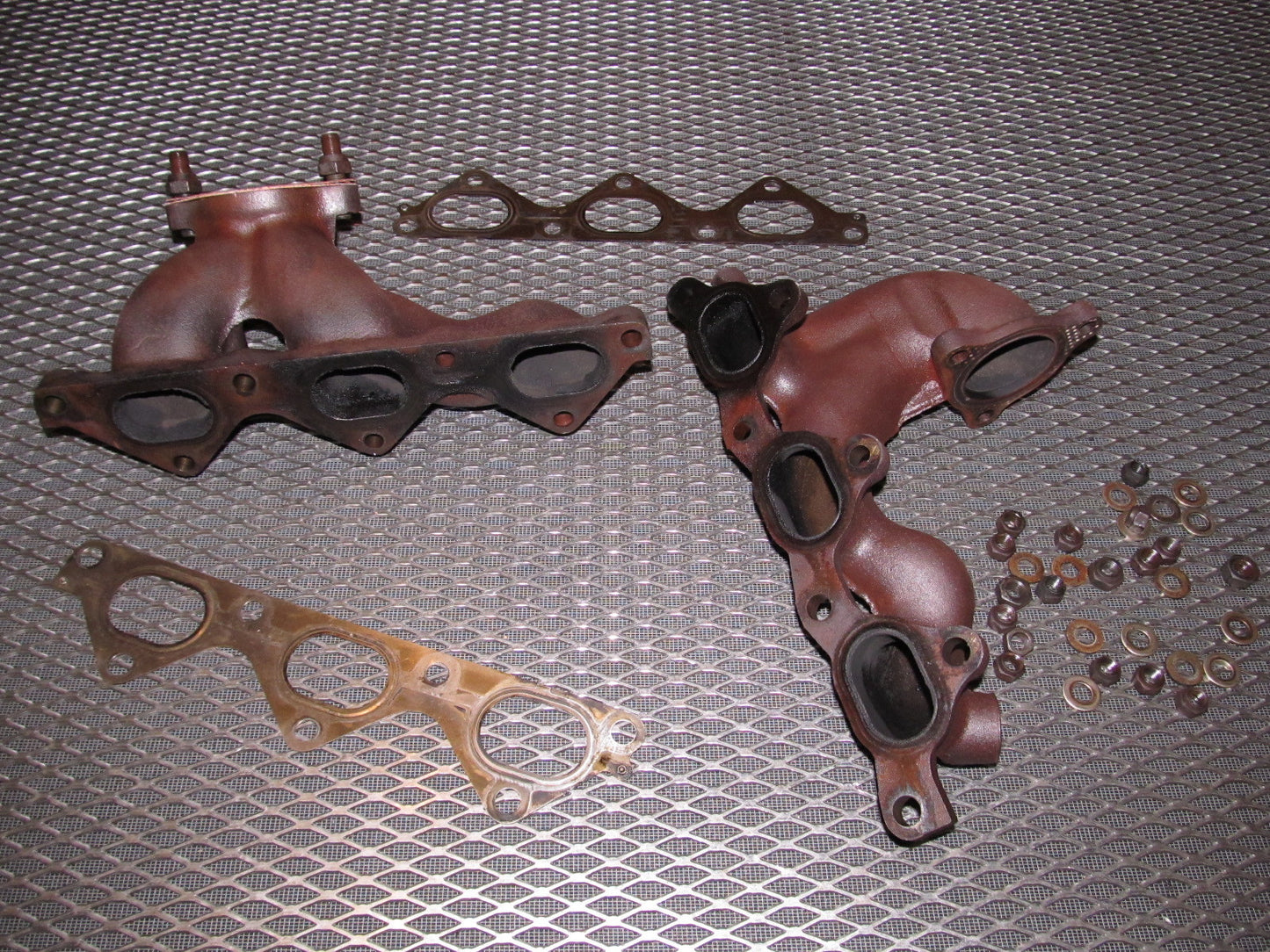 94 95 96 97 Mitsubishi 3000GT Exhaust Manifold Set