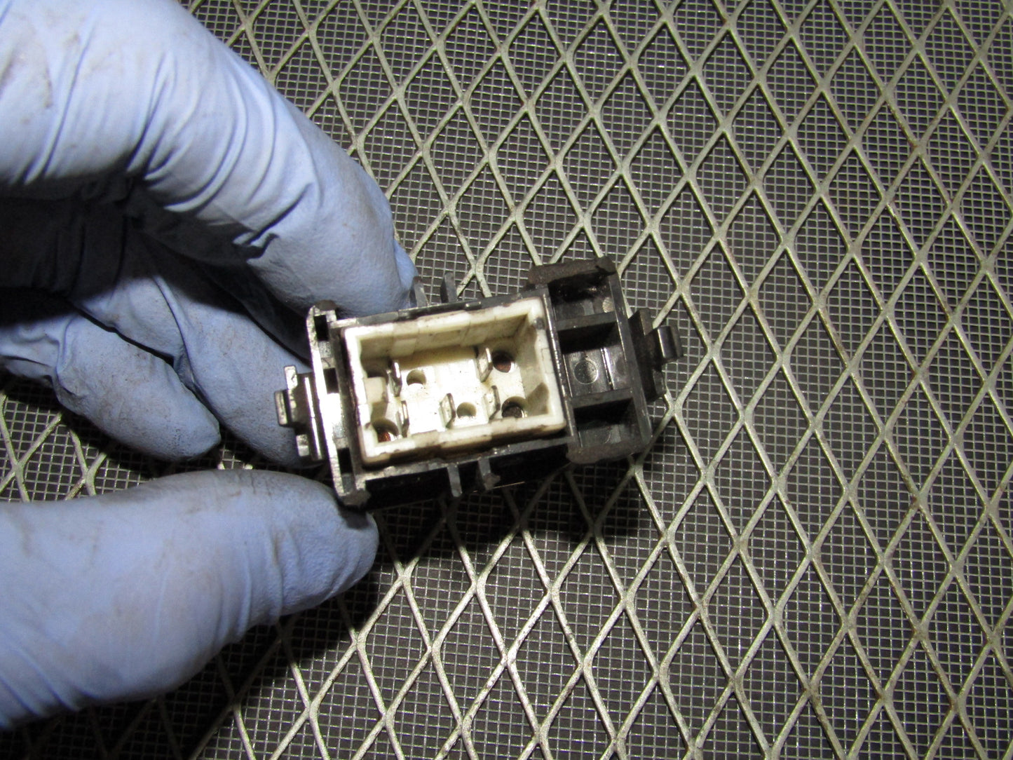 92 93 94 95 96 Toyota Camry Sedan OEM Front Window Switch - Right