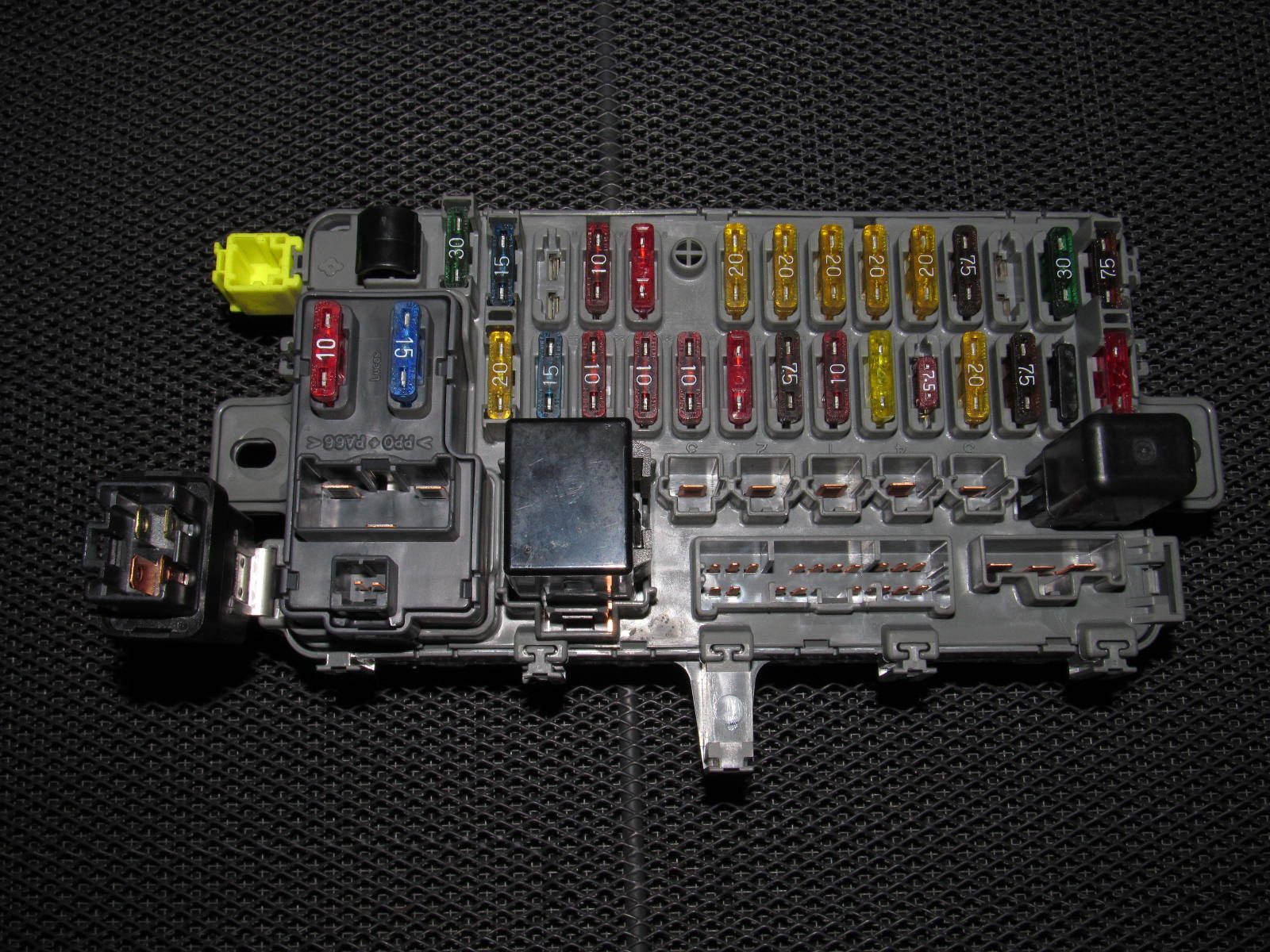 94 95 96 97 98 99 00 01 Acura Integra OEM Interior Fuse Box