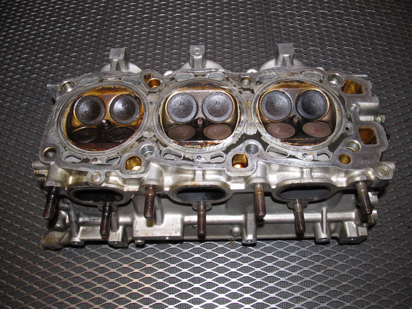94 95 96 97 Mitsubishi 3000GT Rear Engine Cylinder Head