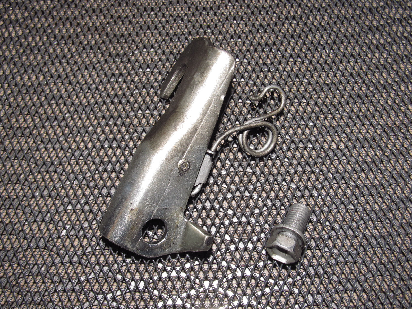 94 95 96 97 98 99 Toyota Celica 5SFE Engine Overhaul Hook Bracket