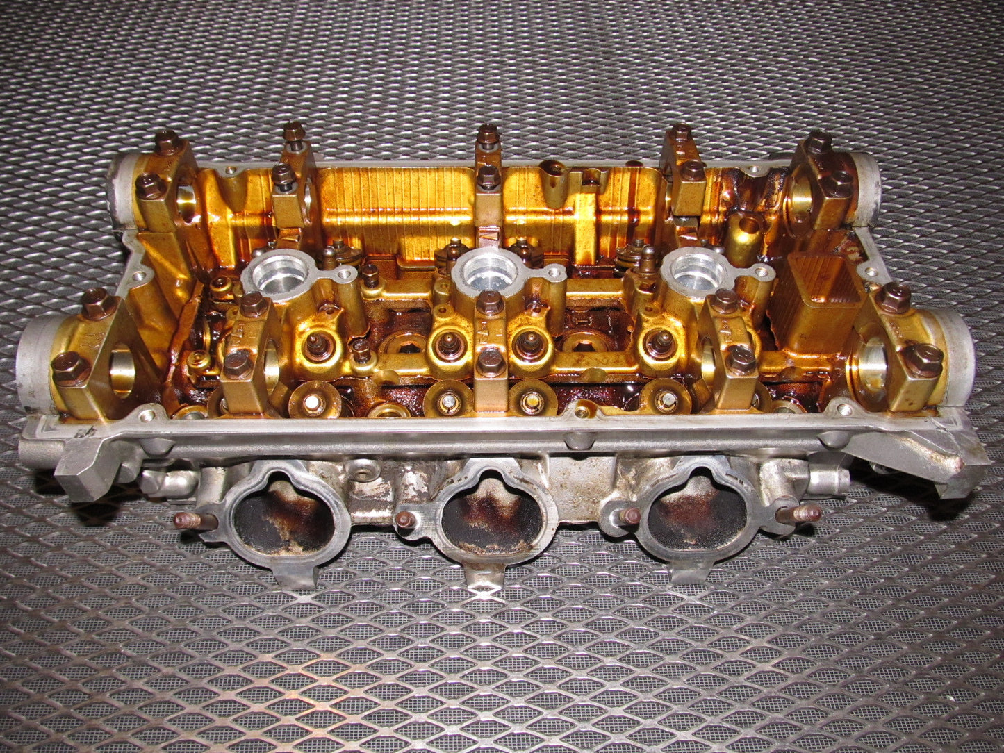 94 95 96 97 Mitsubishi 3000GT Rear Engine Cylinder Head