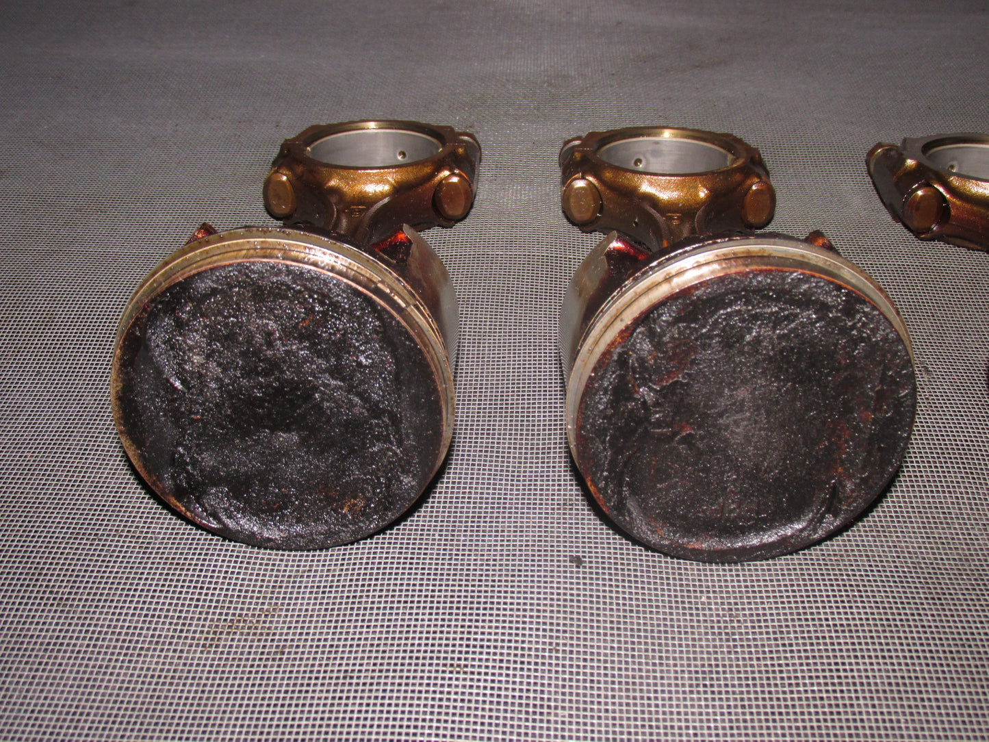 96 97 98 99 00 Honda Civic OEM Piston & Piston Rod Set - D16Y8 Vtec