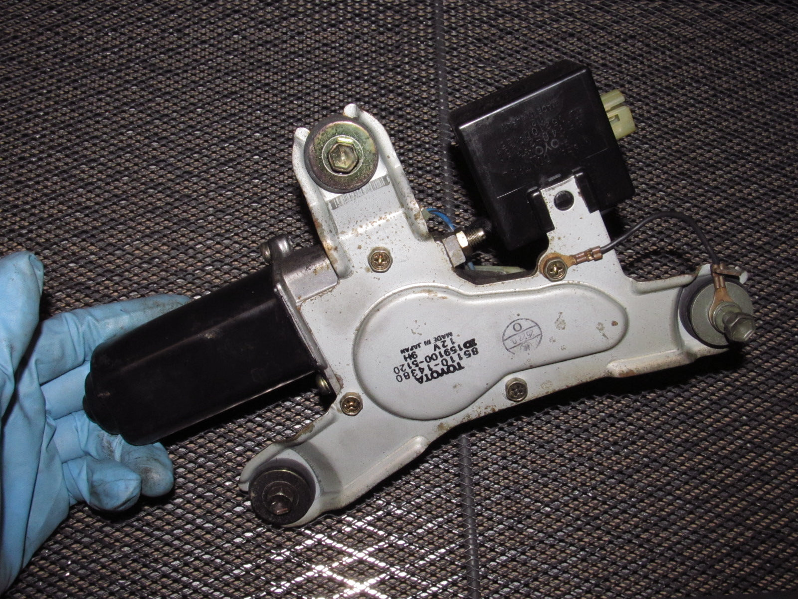 86-92 Toyota Supra MA70L Front Wiper Transmission Linkage w Motor OEM main image 0
