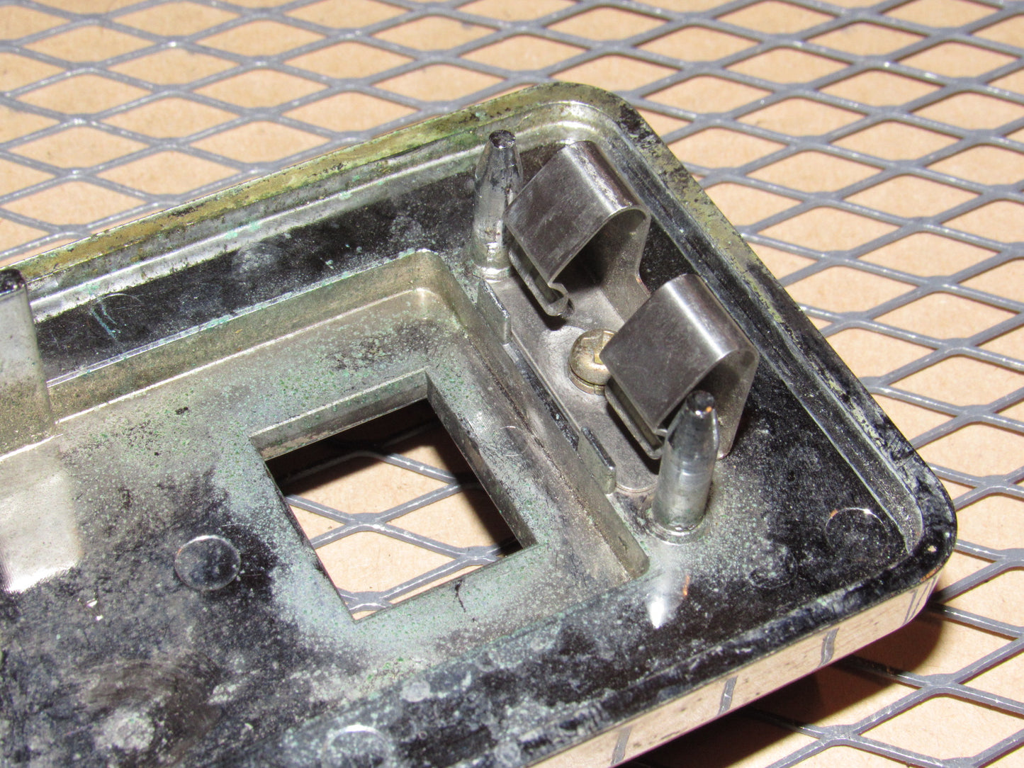 79 80 81 82 83 Datsun 280zx OEM Power Window Switch Bezel Cover Trim - left