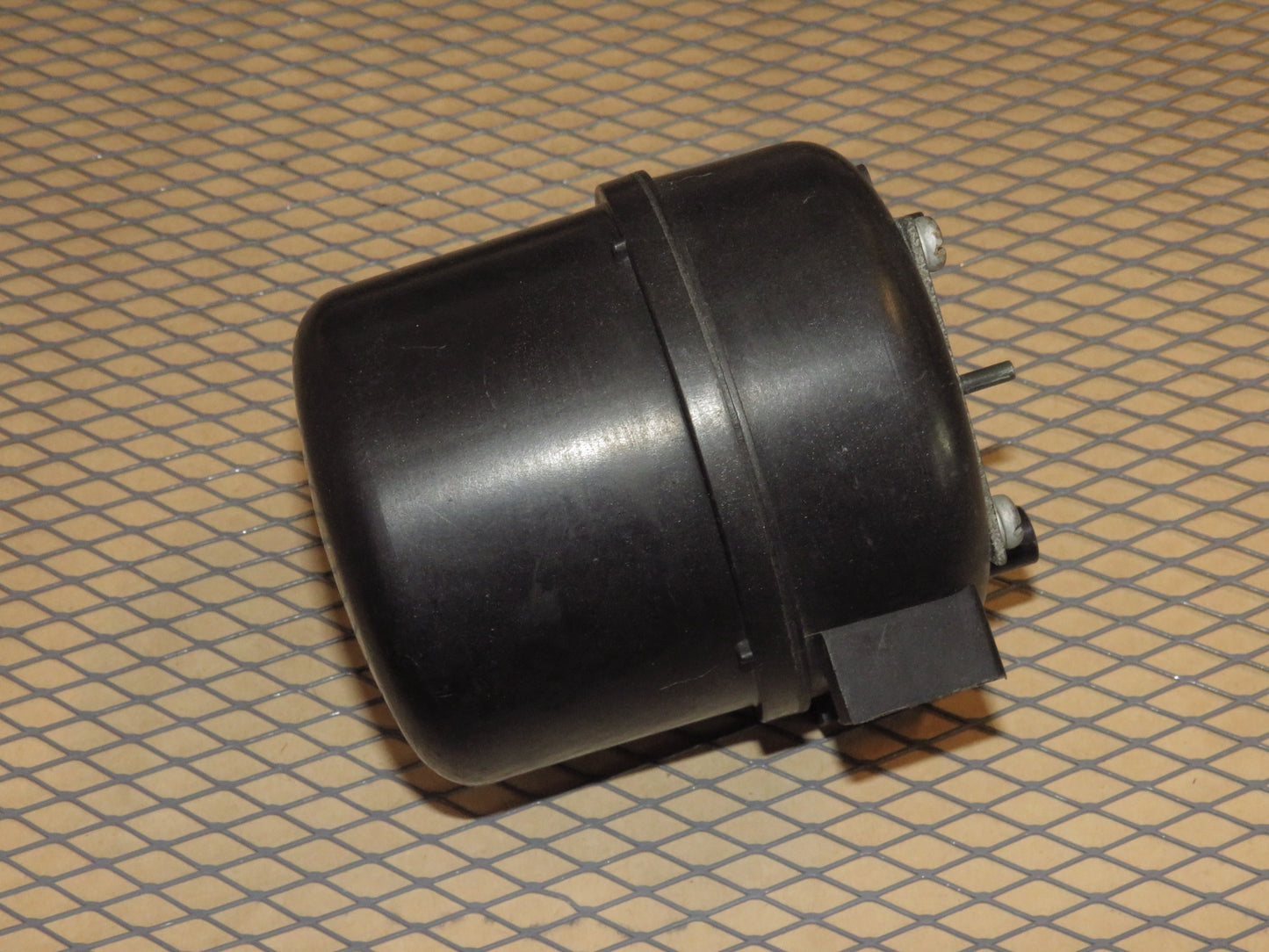 84 85 86 Nissan 300zx OEM Engine Air Vacuum Tank