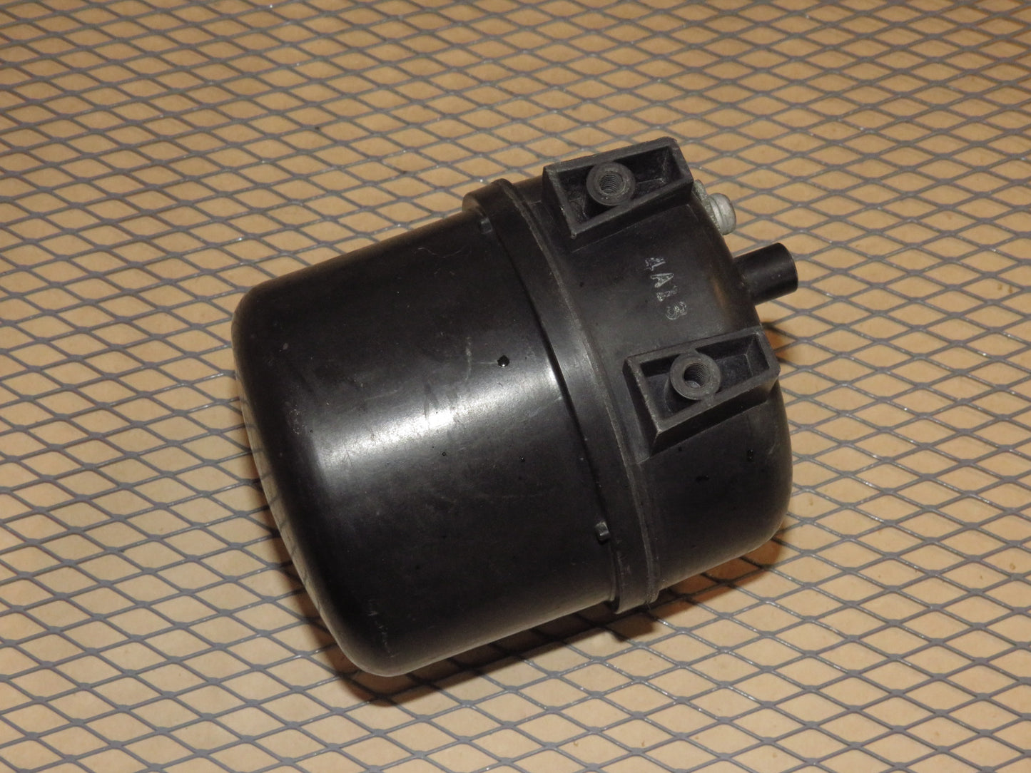 84 85 86 Nissan 300zx OEM Engine Air Vacuum Tank