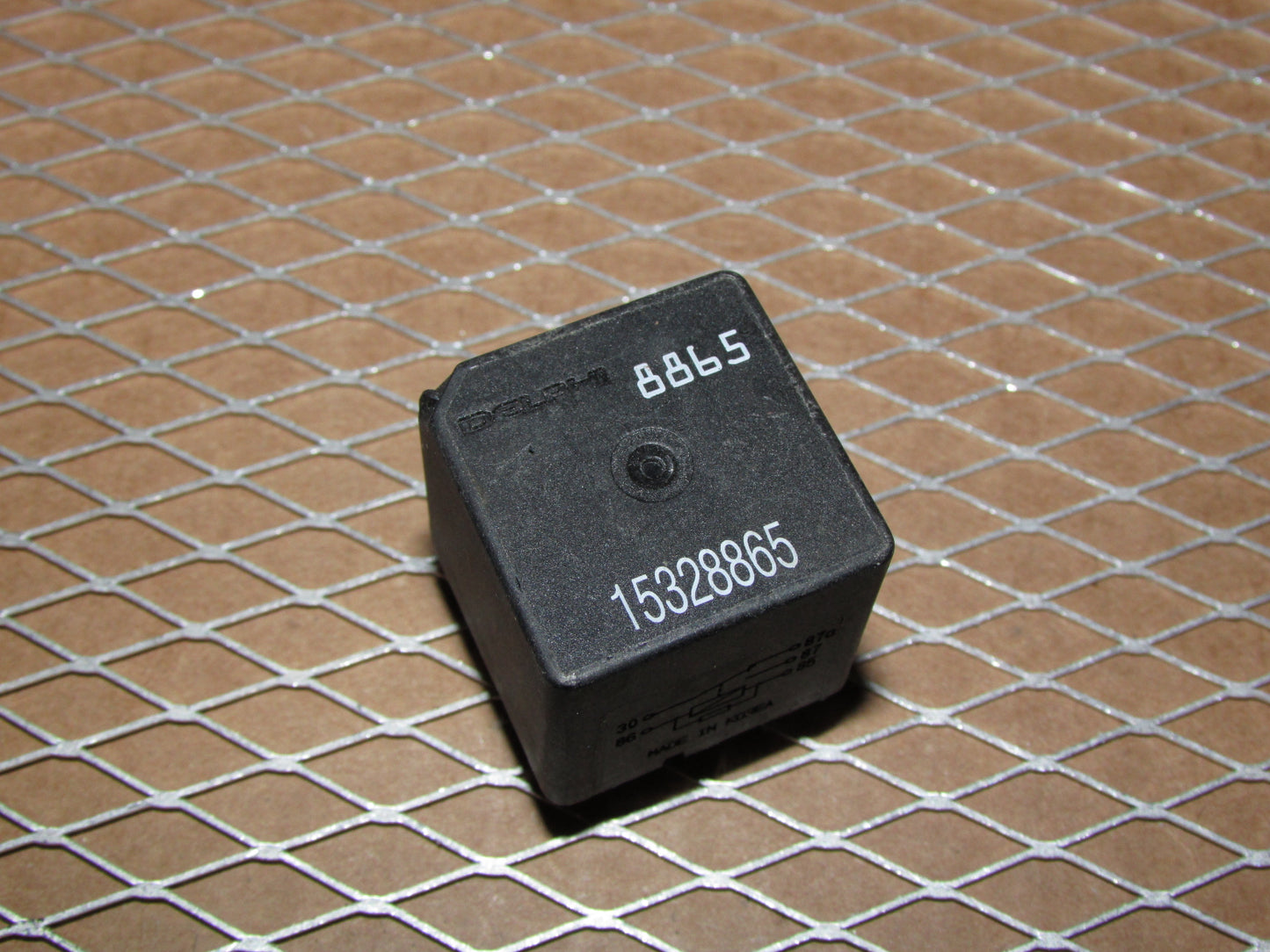 GM Relay 8865 / 15328865