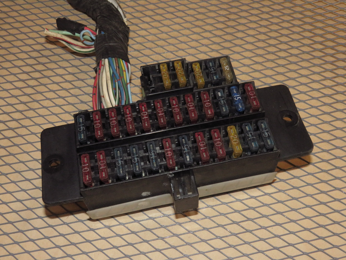 84 85 86 Nissan 300zx OEM Interior Dash Fuse Box