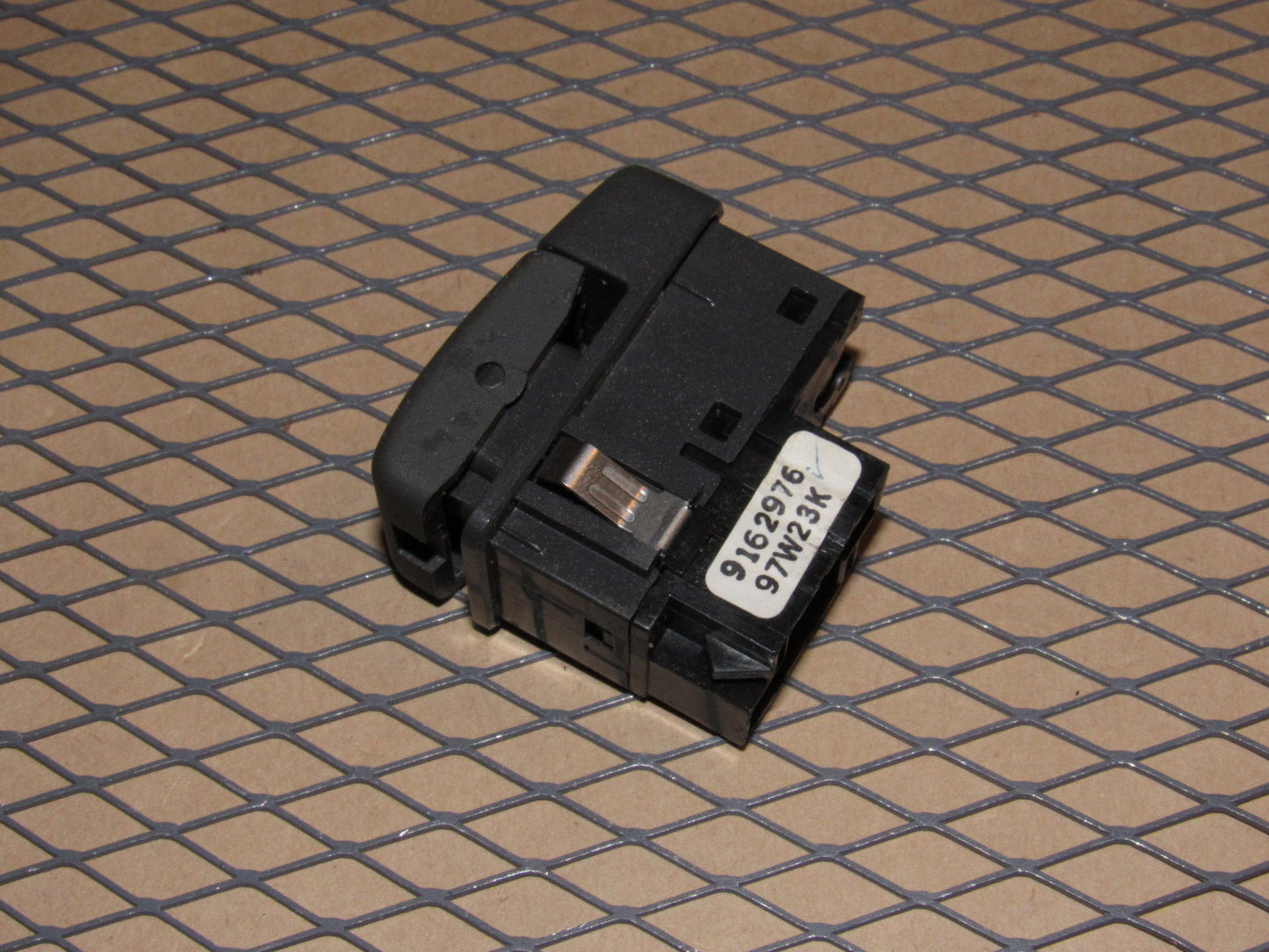 98 99 00 Volvo S70 OEM Rear Fog Light Switch