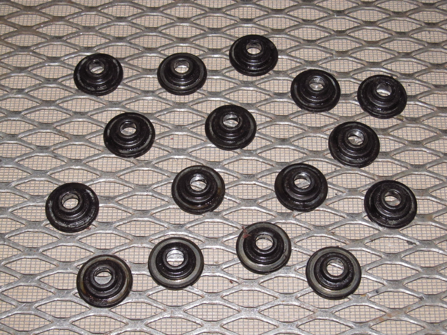 94 95 96 97 98 99 Toyota Celica 5SFE Engine Valve Spring Retainer Set