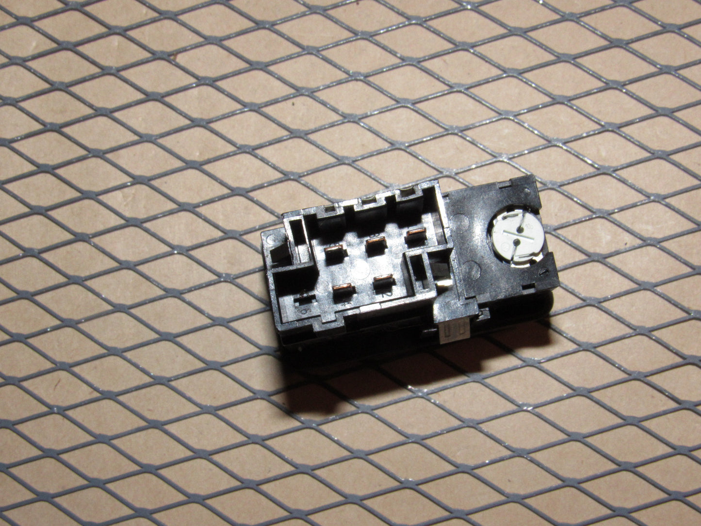 98 99 00 Volvo S70 OEM Rear Fog Light Switch