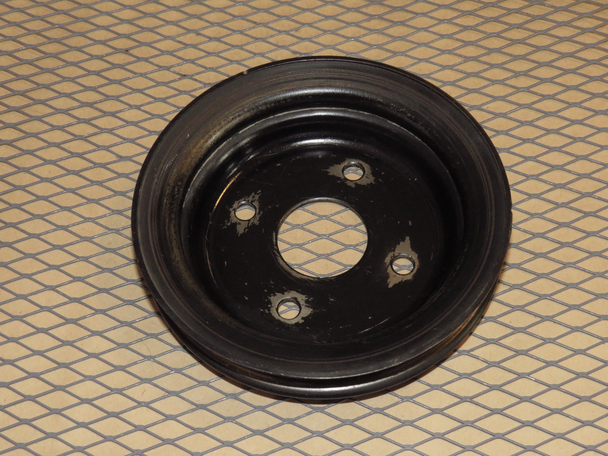 84 85 86 Nissan 300zx OEM Water Pump Pulley – Autopartone