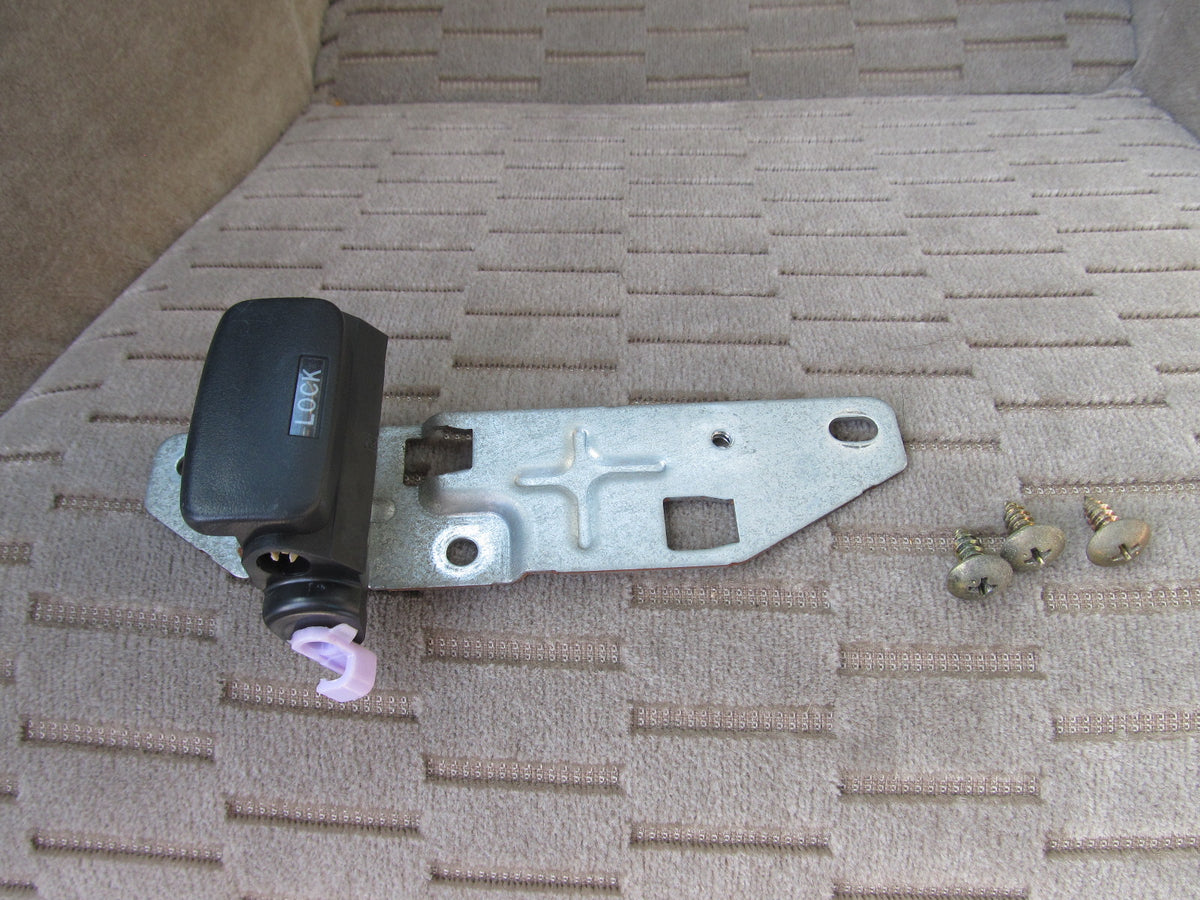97 98 99 00 01 Honda Prelude OEM Interior Door Lock Switch - Right