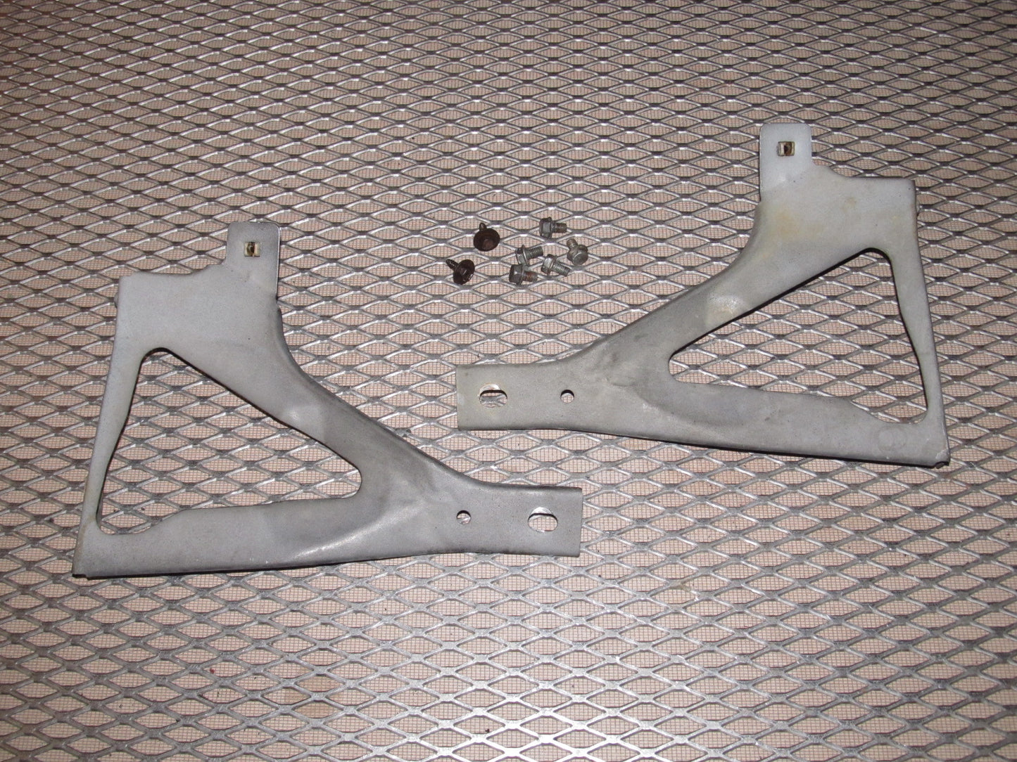 81-83 Mazda RX7 OEM Fender Mounting Bracket