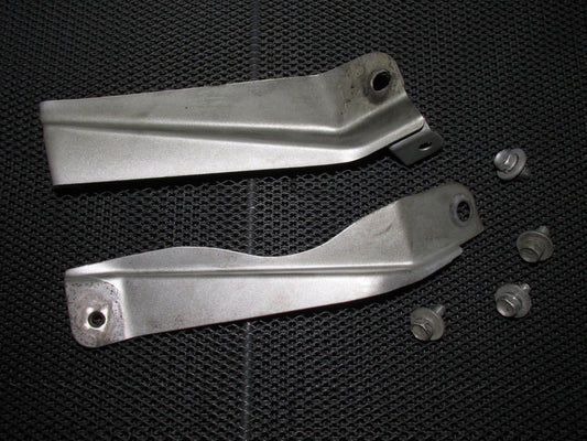 94 95 96 97 98 99 00 01 Acura Integra OEM Fender Bracket