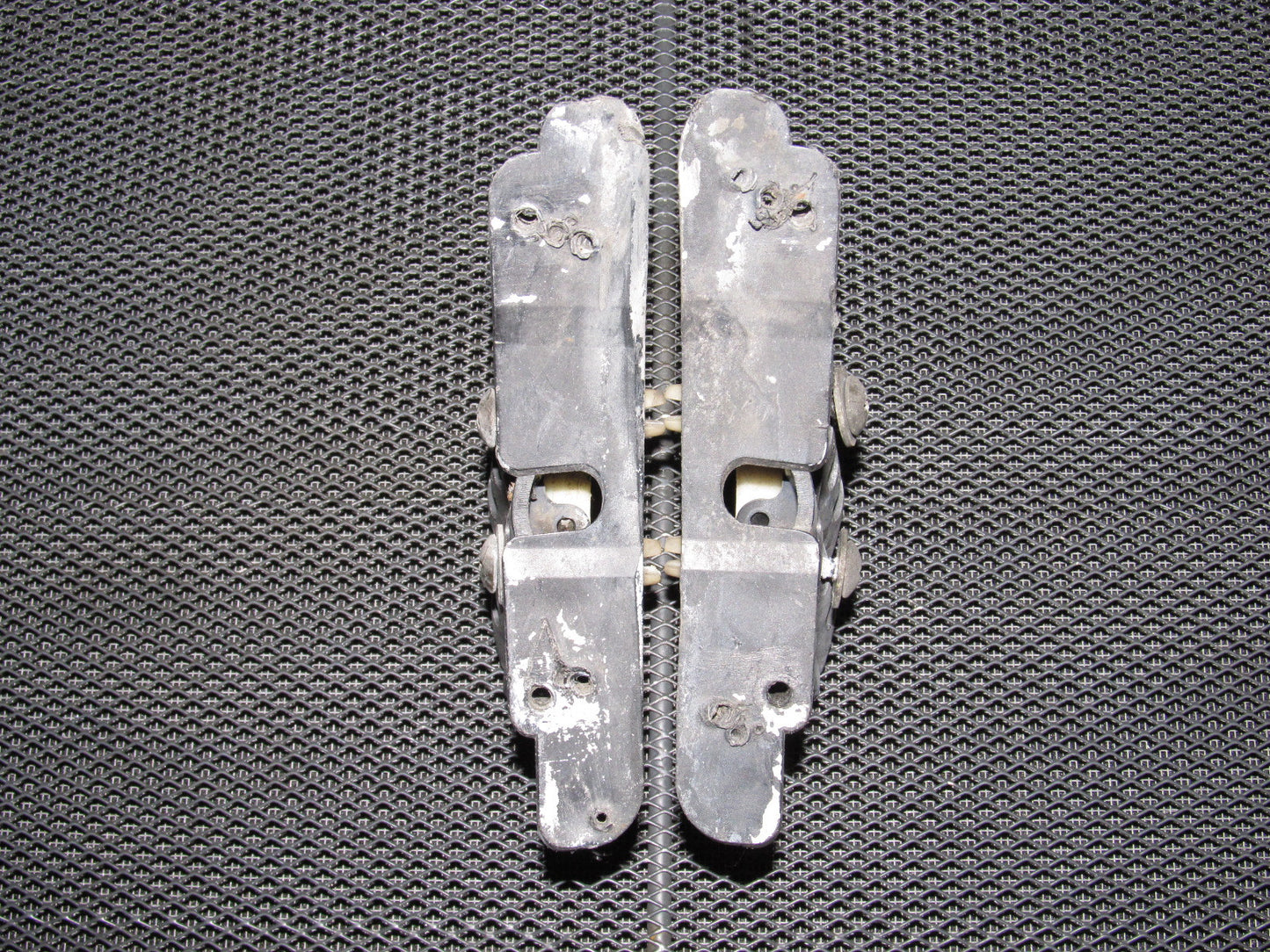 88 89 Honda CRX OEM Rear Bumper Mounting Bracket Set