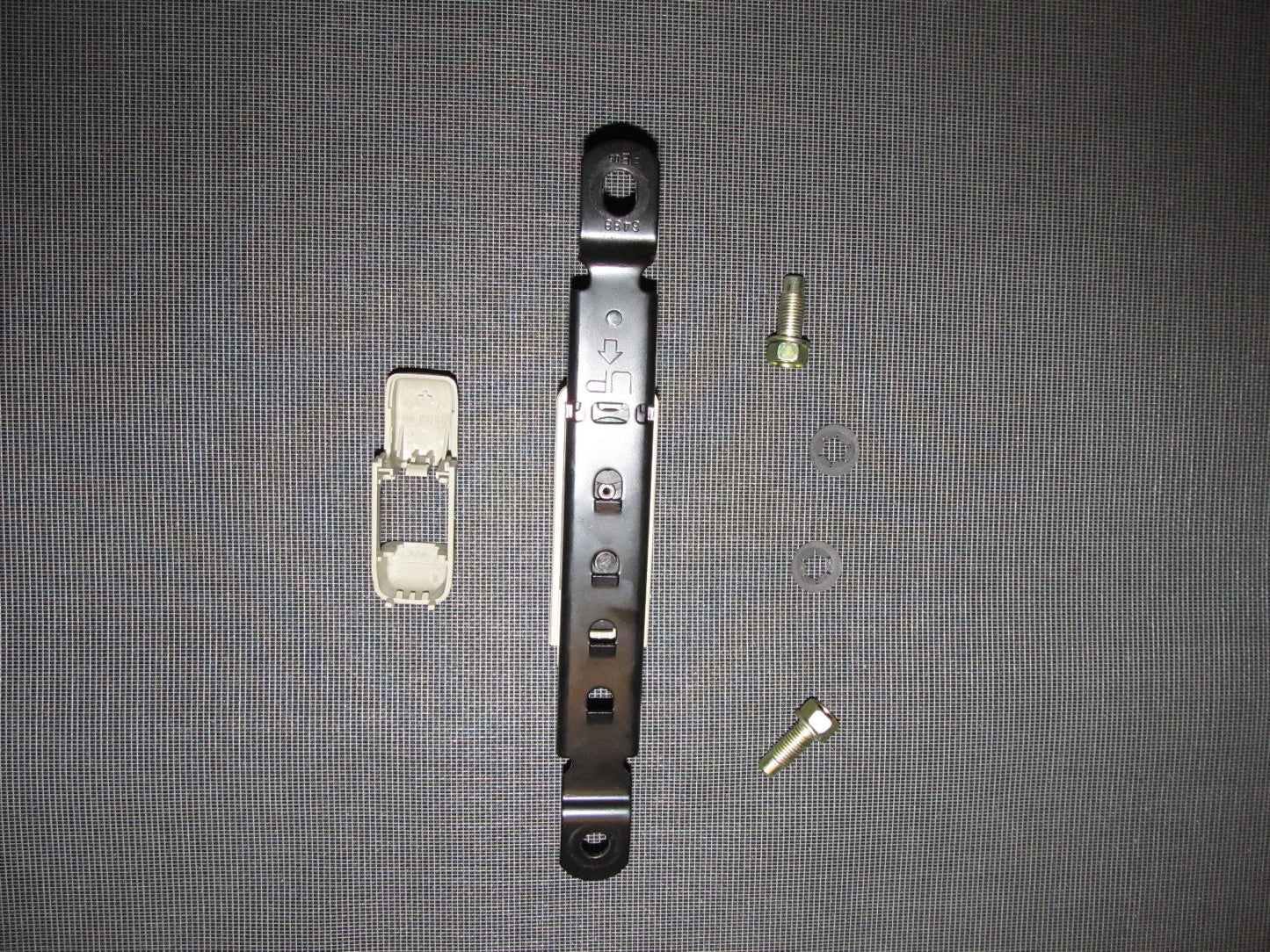 03 04 Infiniti G35 OEM Sedan Seat Belt Adjustment Switch - Front Right