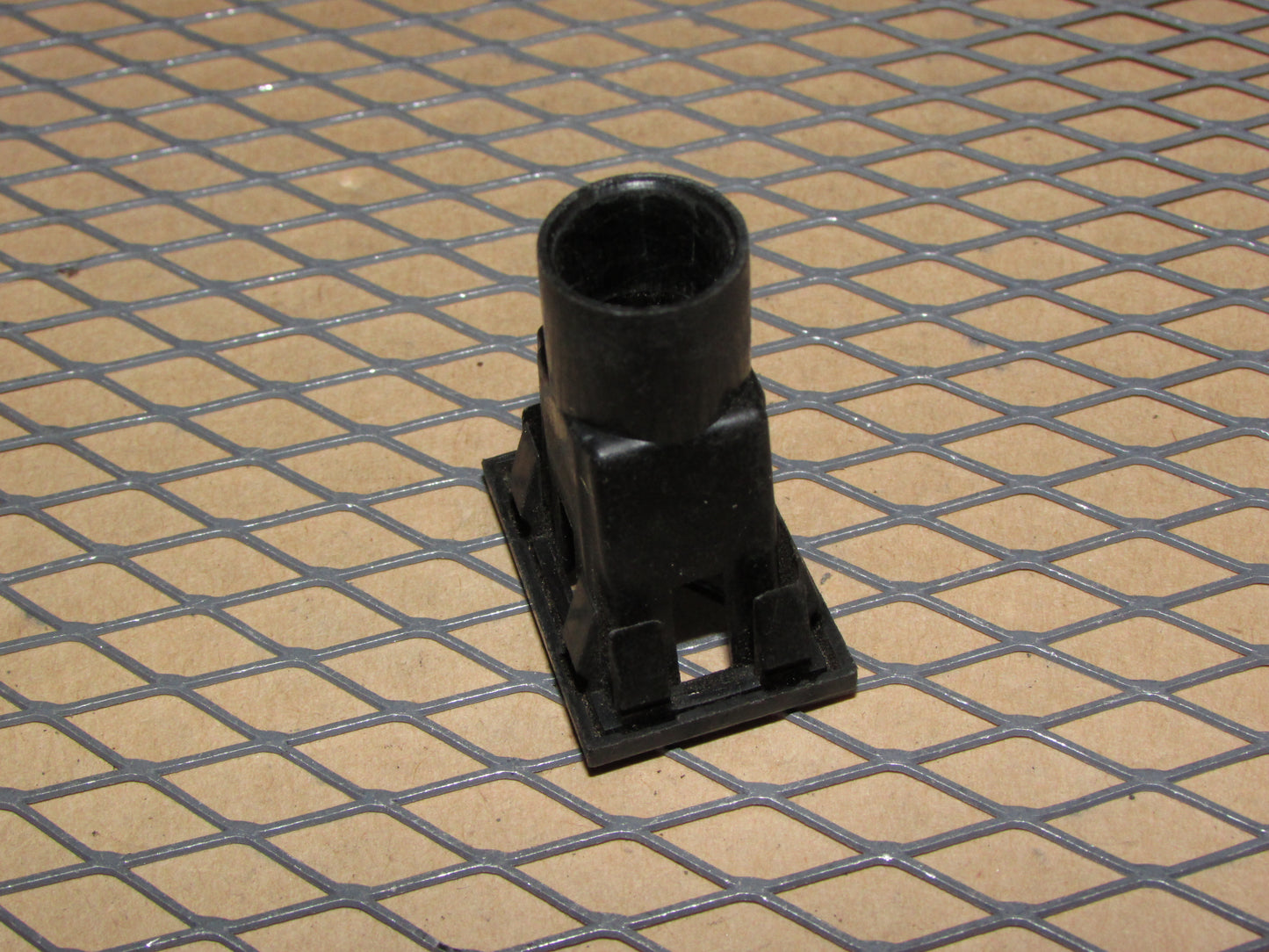 77-95 Mercedes Benz T1 Van OEM Interior Dash Indicator Light Lamp Housing