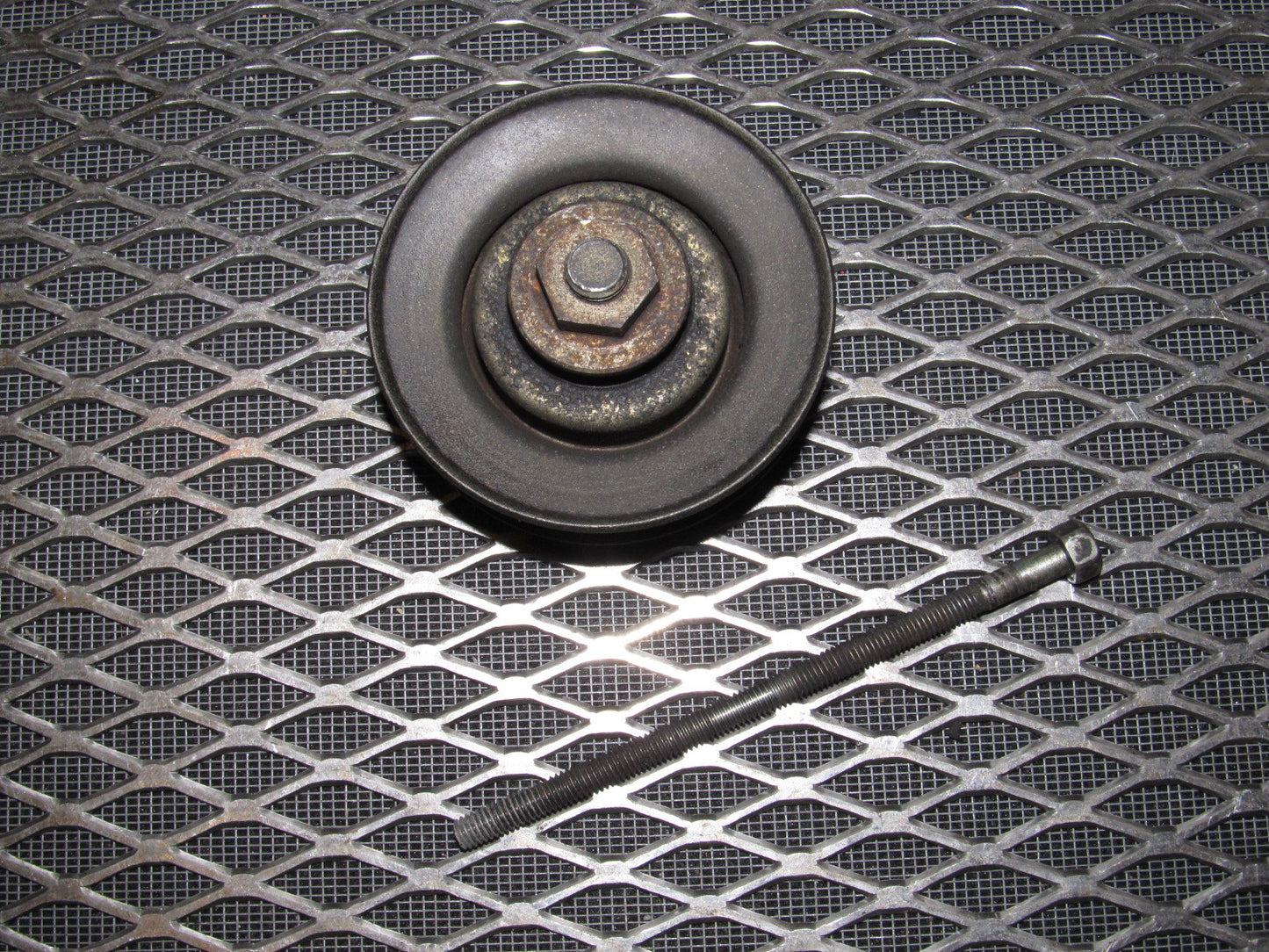 84 85 Mazda RX7 OEM 12A Power Steering Tensioner Idler Pulley