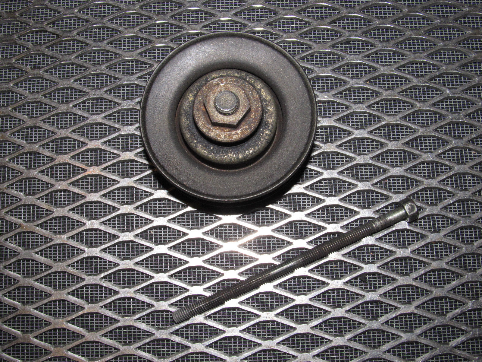 84 85 Mazda RX7 OEM 12A Power Steering Tensioner Idler Pulley