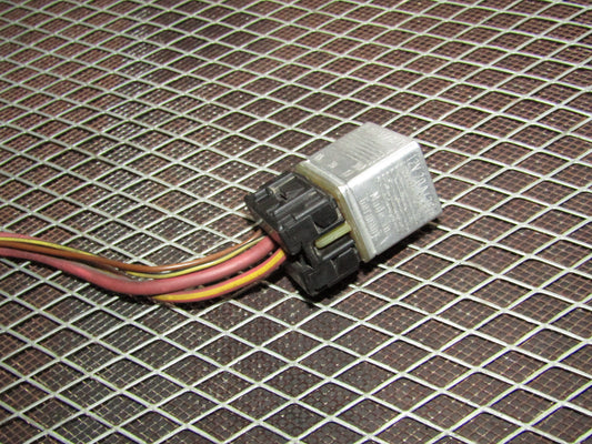 86-93 Mercedes Benz 300E OEM Relay 001 542 02 19