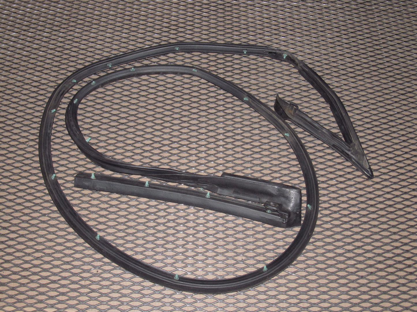 90-96 Nissan 300zx OEM Door Weather Stripping - 2+0 - Left