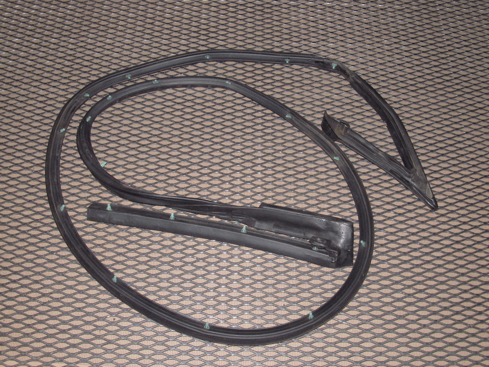 90-96 Nissan 300zx OEM Door Weather Stripping - 2+0 - Left