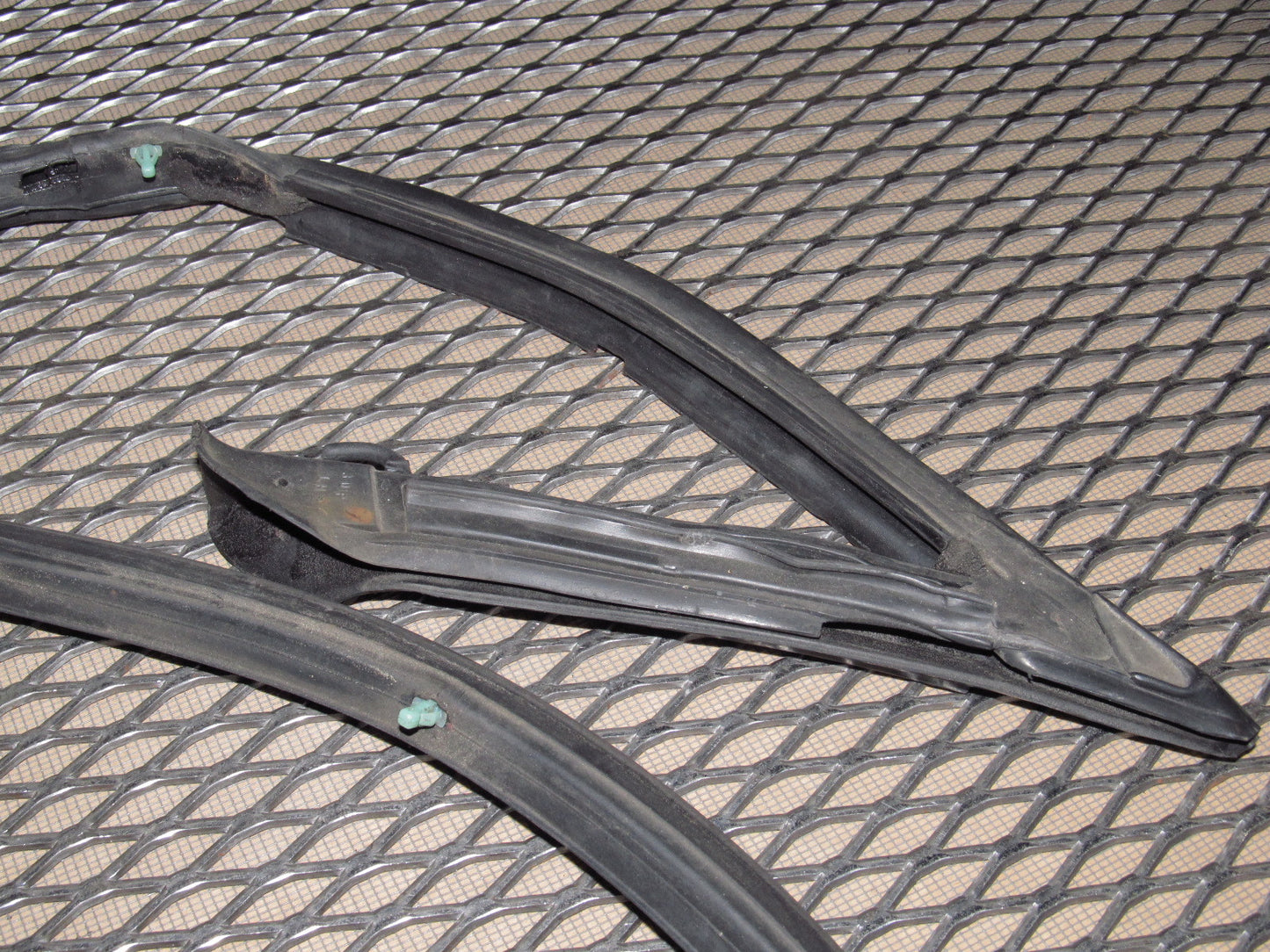 90-96 Nissan 300zx OEM Door Weather Stripping - 2+0 - Left